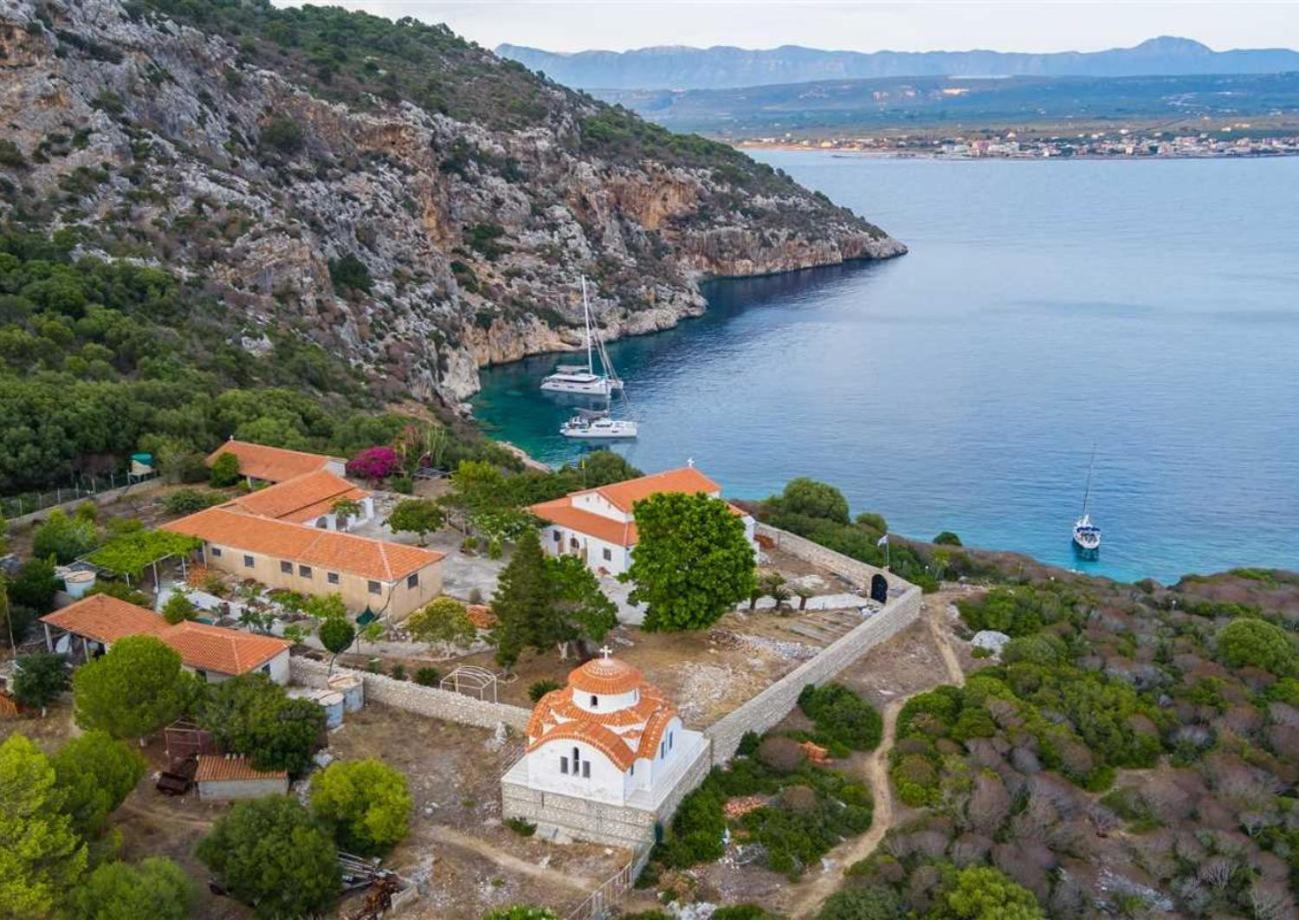 Panoraias Luxury Suite Кипарисия Экстерьер фото
